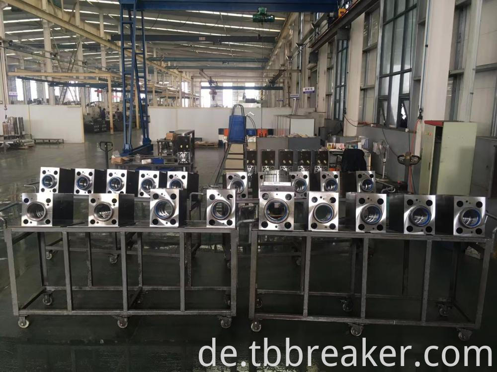 Hydraulic Breaker Main Body Assemble